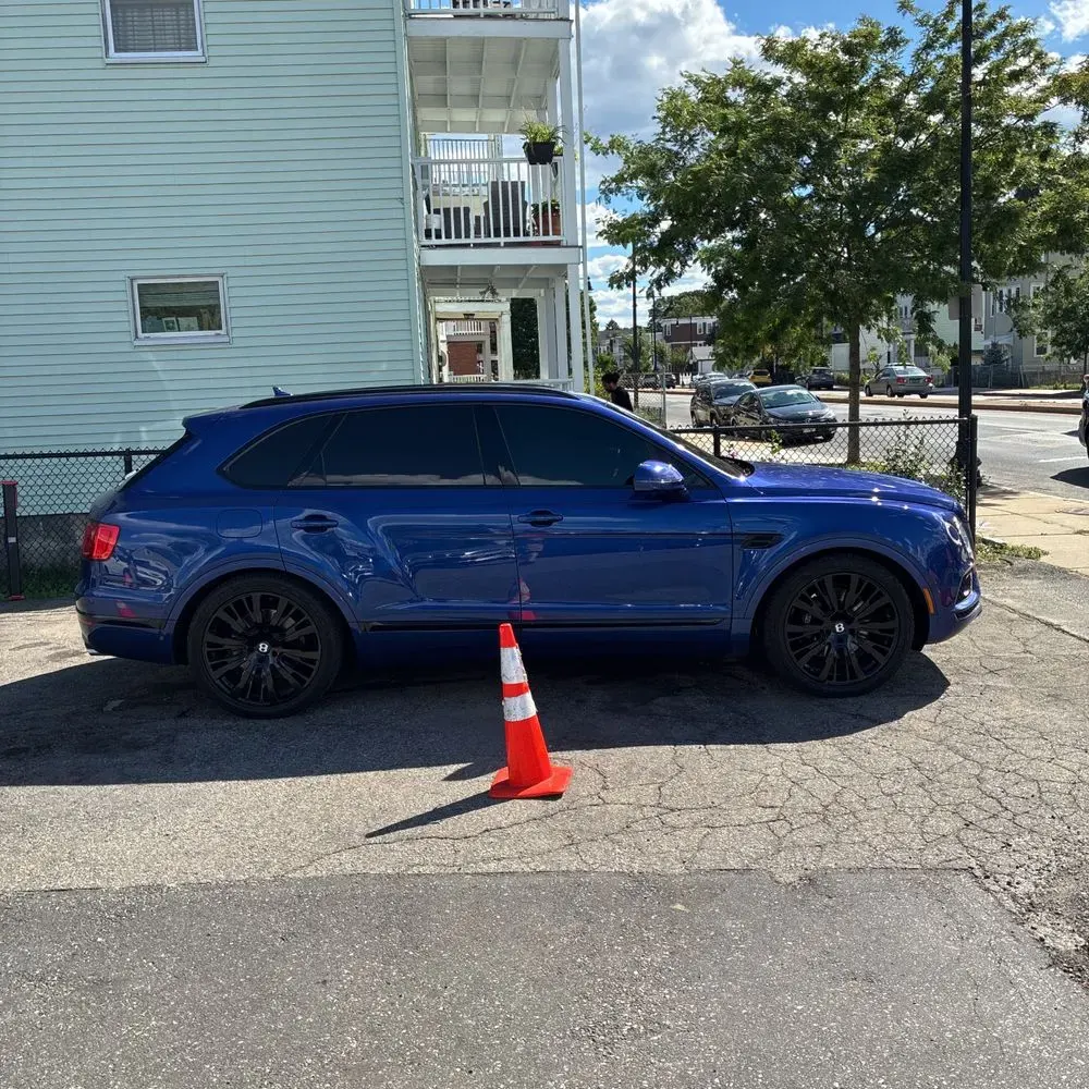 2017 Bentley Bentayga Base