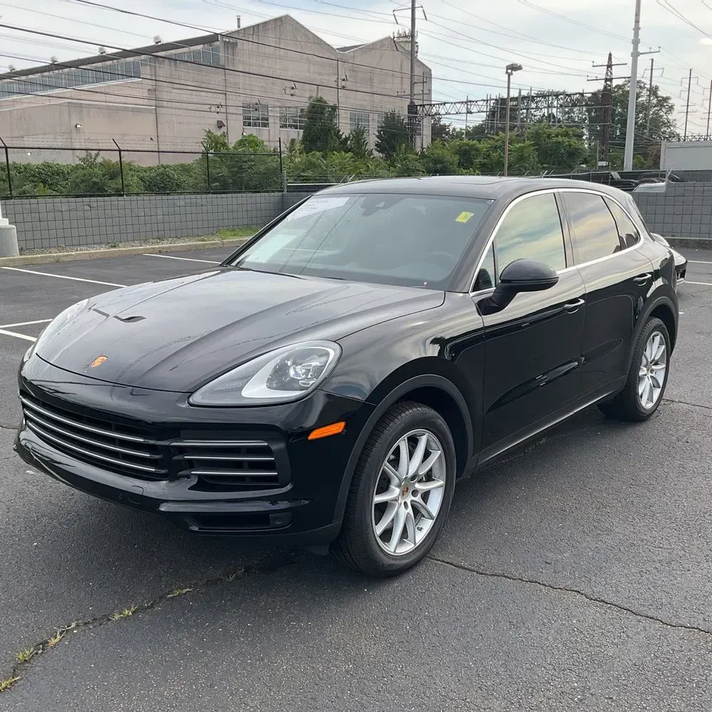 2023 Porsche Cayenne Base