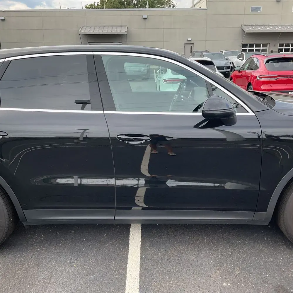 2023 Porsche Cayenne Base