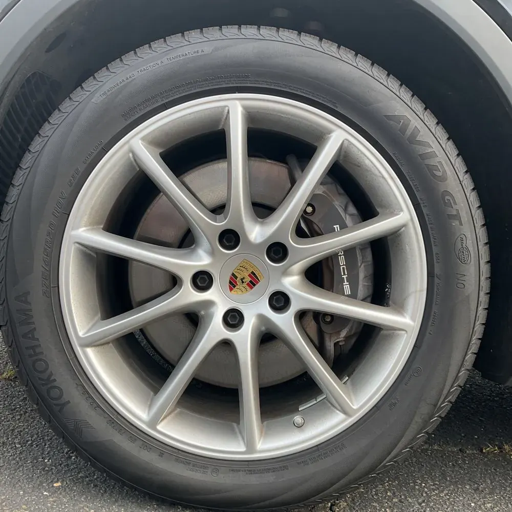2023 Porsche Cayenne Base