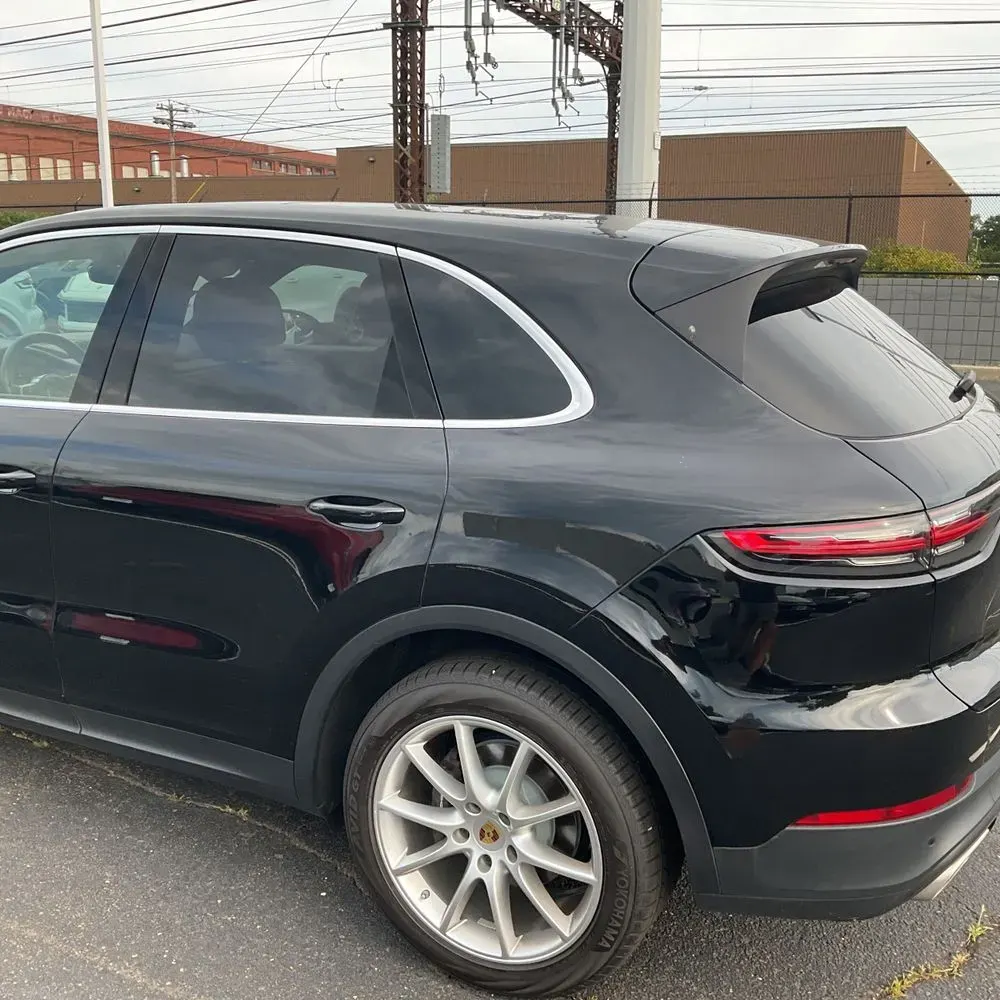 2023 Porsche Cayenne Base