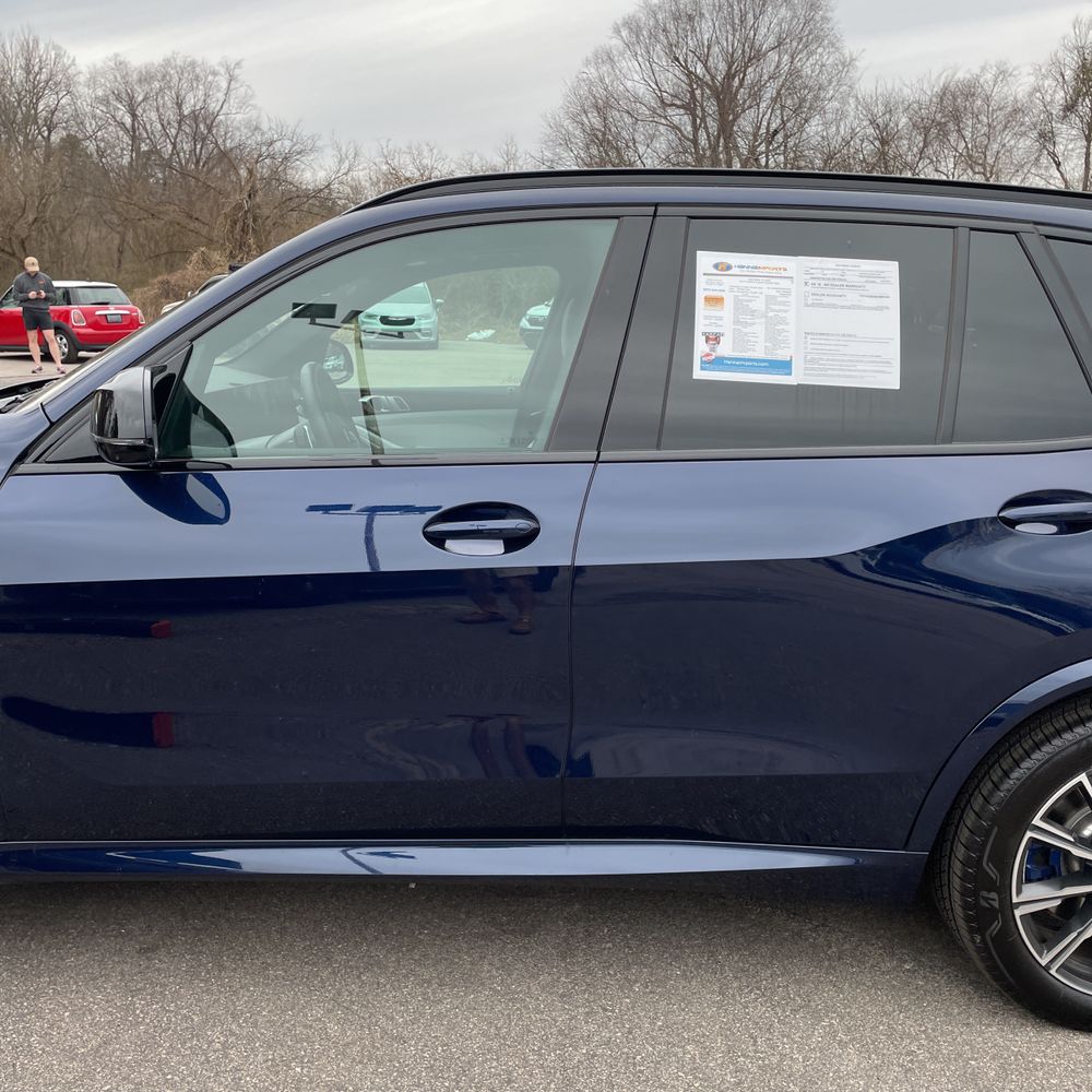 2025 BMW X5 M60i