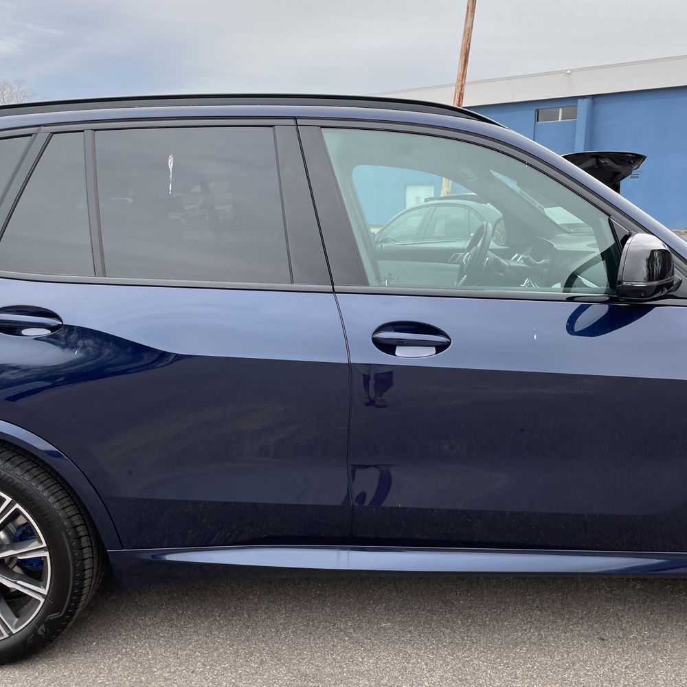 2025 BMW X5 M60i
